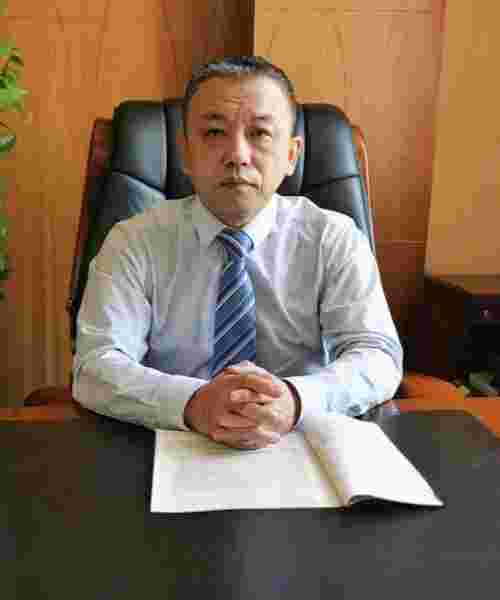 张雁峰党委书记